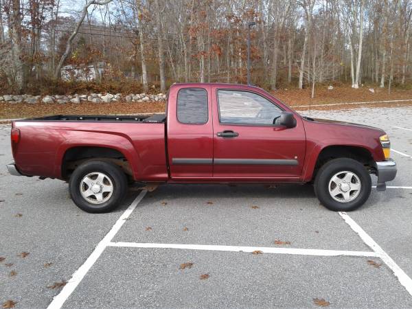 2008 GMC Canyon 4x4 with low miles - cars & trucks - by owner -... for sale in New London, RI – photo 3