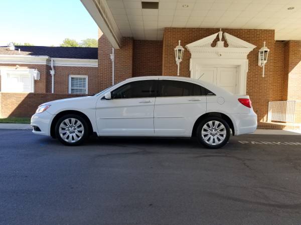 reliable # 2013 Chrysler 200 # nice car !! for sale in Greenville, SC – photo 3