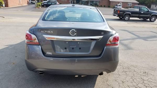 2015 Nissan Altima for sale in LONDON, KY – photo 6