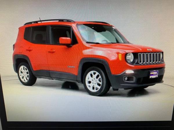 2018 Jeep Renegade Latitude FWD - cars & trucks - by dealer -... for sale in El Paso, TX – photo 4
