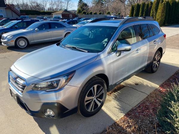 2019 Subaru Outback 2 5i Limited AWD - NAVI - 19, 000 Miles - cars for sale in Chicopee, MA – photo 4