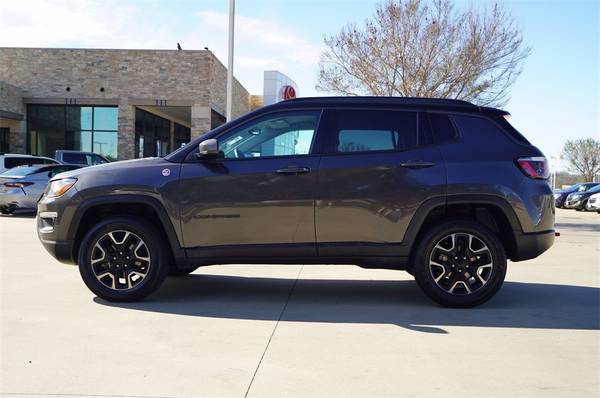 2019 Jeep Compass 4WD 4D Sport Utility/SUV Trailhawk - cars & for sale in Bastrop, TX – photo 4