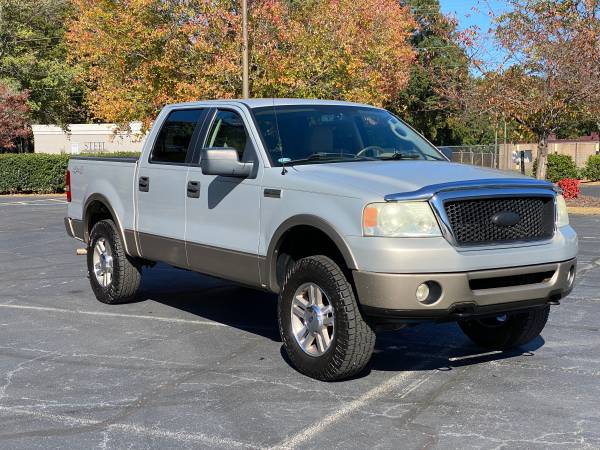2006 Ford F150 Lariat - V8 - 4x4 - Fresh Trade - - by for sale in Charlotte, NC – photo 4