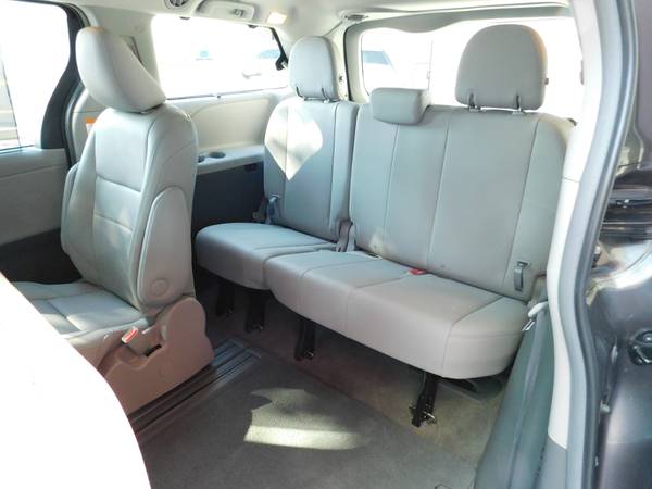 2017 TOYOTA SIENNA XLE 8 PSGR SEAT,NAVI,LEATHER ,ONLY21 K MLS LIKE... for sale in Burlingame, CA – photo 13