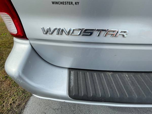 2002 Ford Windstar LX - - by dealer - vehicle for sale in Frankfort, KY – photo 5