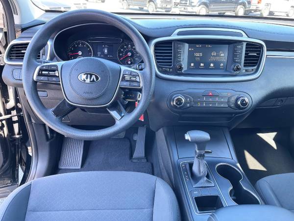 2020 Kia Sorento LX V6 FWD - - by dealer - vehicle for sale in NICHOLASVILLE, KY – photo 6