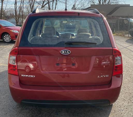2008 Kia Rondo Wagon LX V6 Clean - cars & trucks - by dealer -... for sale in WEBSTER, NY – photo 8