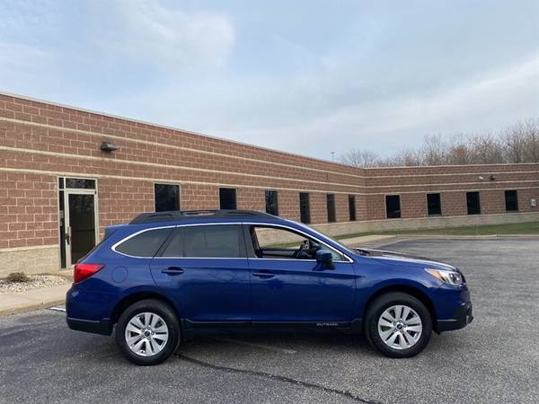 2015 Subaru Outback 2 5i Premium: All Wheel Drive Rear View Came for sale in Madison, WI – photo 5