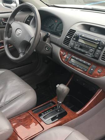 2002 Toyota Camry XLE - cars & trucks - by owner - vehicle... for sale in Saint Paul, MN – photo 6