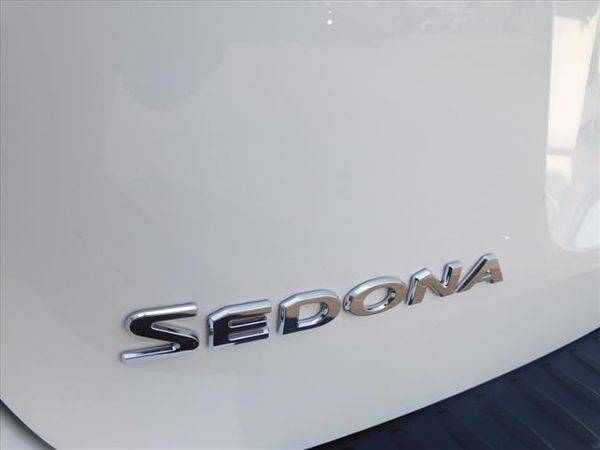 2016 Kia Sedona LX for sale in Salem, MA – photo 12