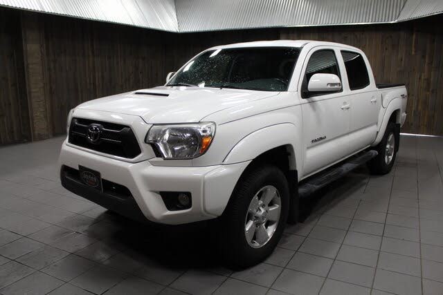 2014 Toyota Tacoma Double Cab SB V6 4WD for sale in Plymouth, IN – photo 6