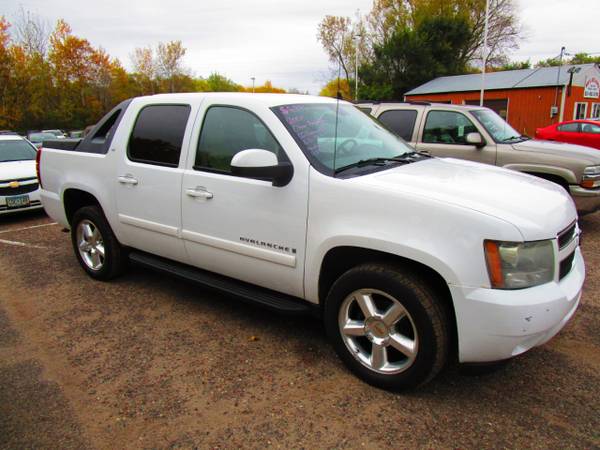 2007 Chevrolet Avalanche 4WD Crew Cab 130 LT w/3LT for sale in Saint Paul, MN – photo 4