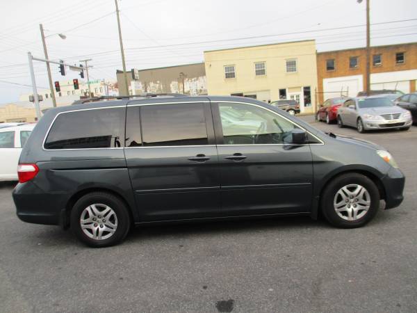 2006 Honda Odyssey EX-L **DVD/Leather and Clean Title** for sale in Roanoke, VA – photo 8