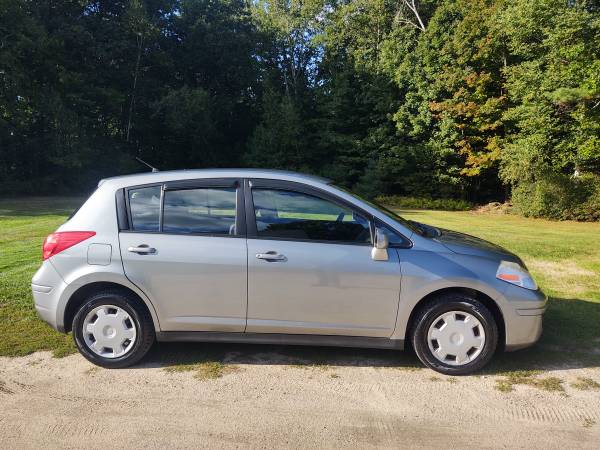 2009 Nissan Versa Hatchback Manual Trans w/ONLY 110998 for sale in East Derry, NH – photo 13