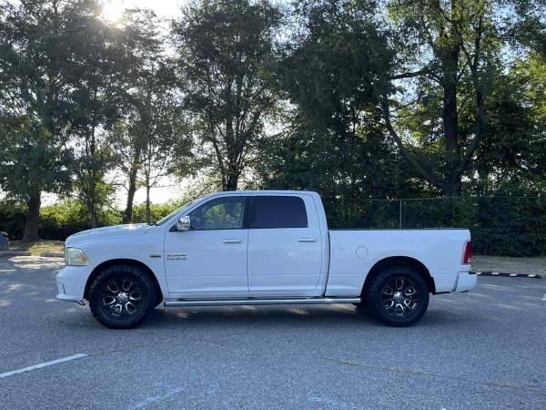 2015 Ram 1500 Laramie Limited pickup Bright White Clearcoat - cars & for sale in Jersey City, NJ – photo 5