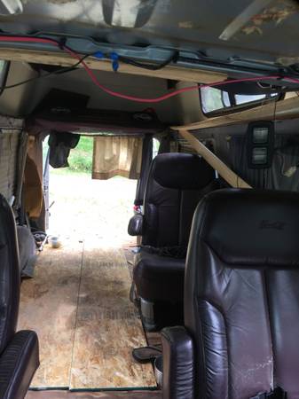 92 Dodge b250 Hightop Camper Van for sale in Coos Bay, OR – photo 9