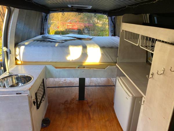 Adventure Van 2010 Chevy Express 1500 for sale in Knoxville, TN – photo 3