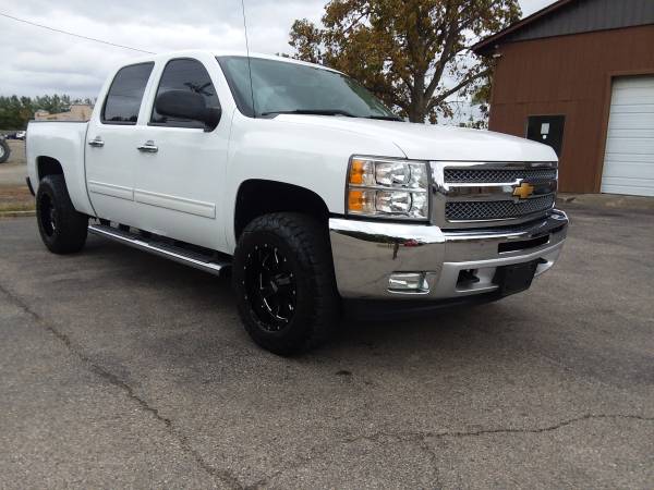 12 CHEVY SILVERADO LT CREW CAB (NO RUST) LOW MILES for sale in Franklin, OH – photo 4