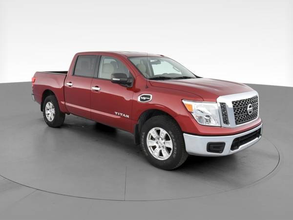 2017 Nissan Titan Crew Cab SV Pickup 4D 5 1/2 ft pickup Red -... for sale in Waco, TX – photo 15