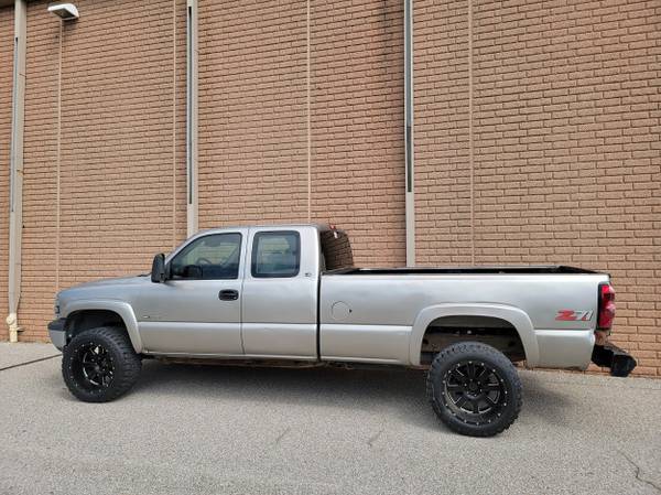 2000 Chevy 1500 Silverado 6 0L LIFTED LONG BED 4x4 NO RUST - cars & for sale in Ann Arbor, MI – photo 21