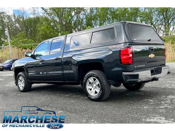 2017 Chevrolet Silverado 1500 LT 4x4 4dr Double Cab 6 5 ft SB for sale in mechanicville, NY – photo 5