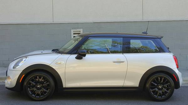 White Silver 2016 Mini Cooper S/1 Owner/Pano Roof/New Tires for sale in Raleigh, NC – photo 5