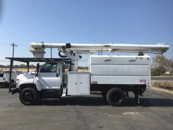 2008 GMC C7500 Forestry Bucket Truck, for sale in Central Point, CA