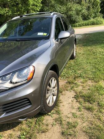 2014 Volkswagen Touareg 4WD for sale in Melville, NY – photo 9