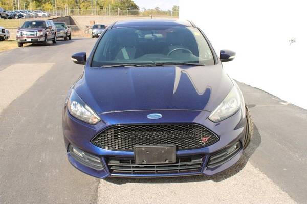 2016 Ford Focus ST - - by dealer - vehicle automotive for sale in Alton, MO – photo 12