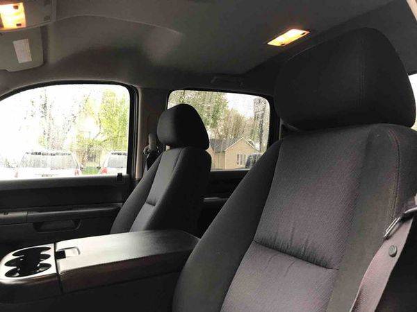 2010 Chevrolet Chevy Silverado 2500 HD Crew Cab LT Pickup 4D 6 1/2 ft for sale in Fremont, NE – photo 8