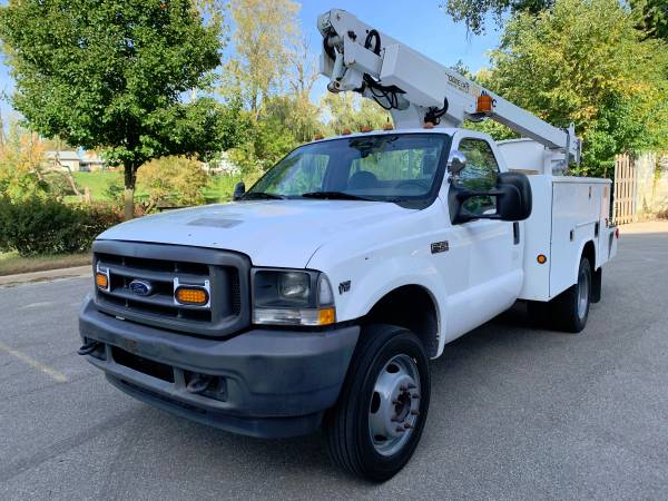 2004 Ford F450 XL Super Duty Dually 35' Altec Bucket Truck....LOOK! for sale in Dundee, MI