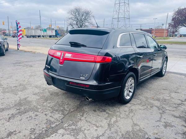 2013 Lincoln MKT Town Car Livery Fleet AWD 4dr Crossover - cars & for sale in Detroit, MI – photo 5