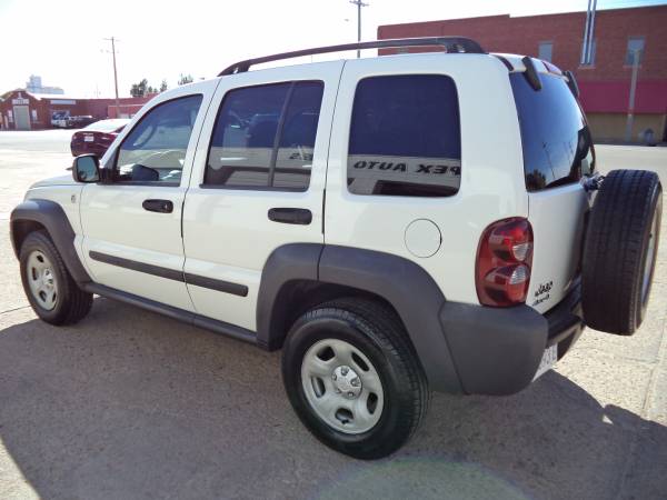 2007 Jeep Liberty Sport, 4X4, 3.7 V-6, automatic for sale in Coldwater, KS – photo 3