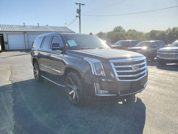 2015 Cadillac Escalade 4WD Luxury Sport Utility 4D Trades Welcome Fina for sale in Harrisonville, MO – photo 14
