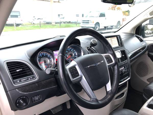 2014 Chrysler Town Country Touring Stow N Go DVD Leather 129,901 EZ mi for sale in Auburn, IN – photo 2