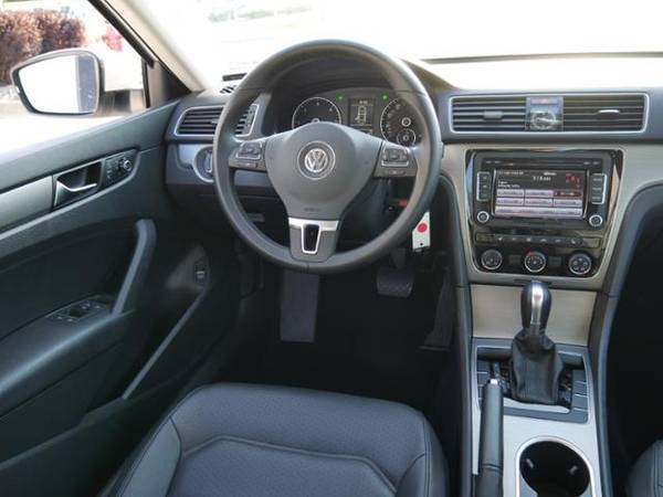 2014 Volkswagen Passat TDI SE w/Sunroof for sale in Burnsville, MN – photo 18