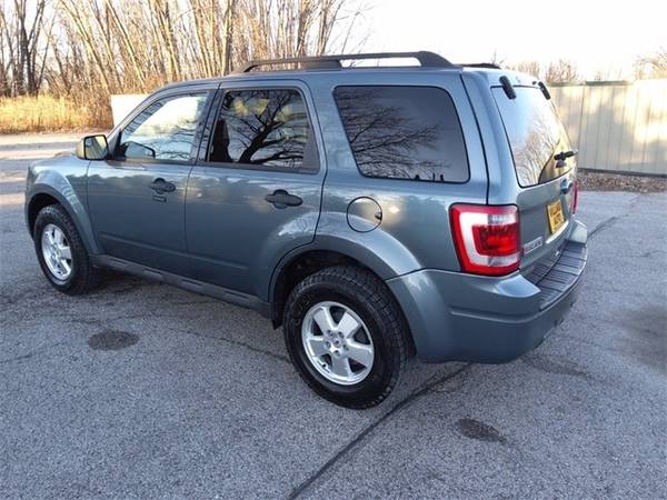 2012 Ford Escape XLT - cars & trucks - by dealer - vehicle... for sale in Green Bay, WI – photo 2
