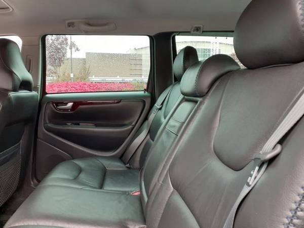 2004 Volvo XC70 2.5T Wagon 4D AWD All Wheel Drive XC 70 Wagon for sale in Vancouver, WA – photo 10