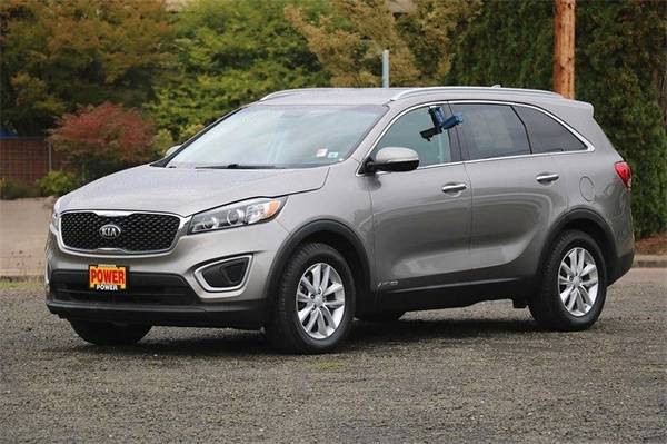 2017 Kia Sorento AWD All Wheel Drive LX SUV - cars & trucks - by... for sale in Corvallis, OR – photo 9
