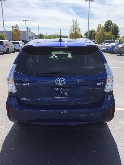 2013 Toyota Prius v Three FWD for sale in Wilson, NC – photo 8