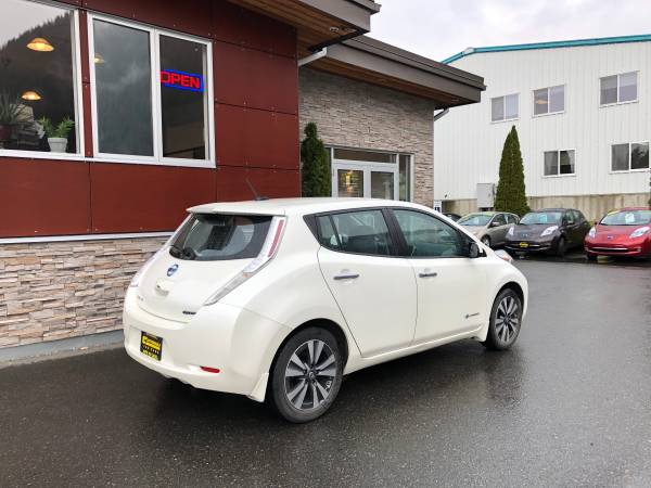 2016 Nissan LEAF SV Extended Range with 7K miles! for sale in Auke Bay, AK – photo 3