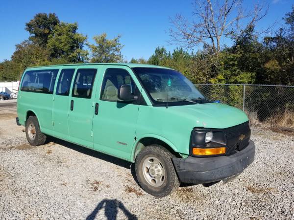 2003 Chevy Express 3500 15 passenger for sale in Ringgold, GA – photo 3