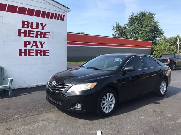 2011 Toyota Camry XLE - cars & trucks - by dealer - vehicle... for sale in Louisville, KY