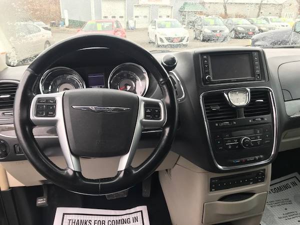 2012 Chrysler Town & Country Touring-L - DVD, Leather! - cars & for sale in Spencerport, NY – photo 8