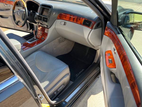 Lexus LS430 Great Condition for sale in Woodstock, GA – photo 9