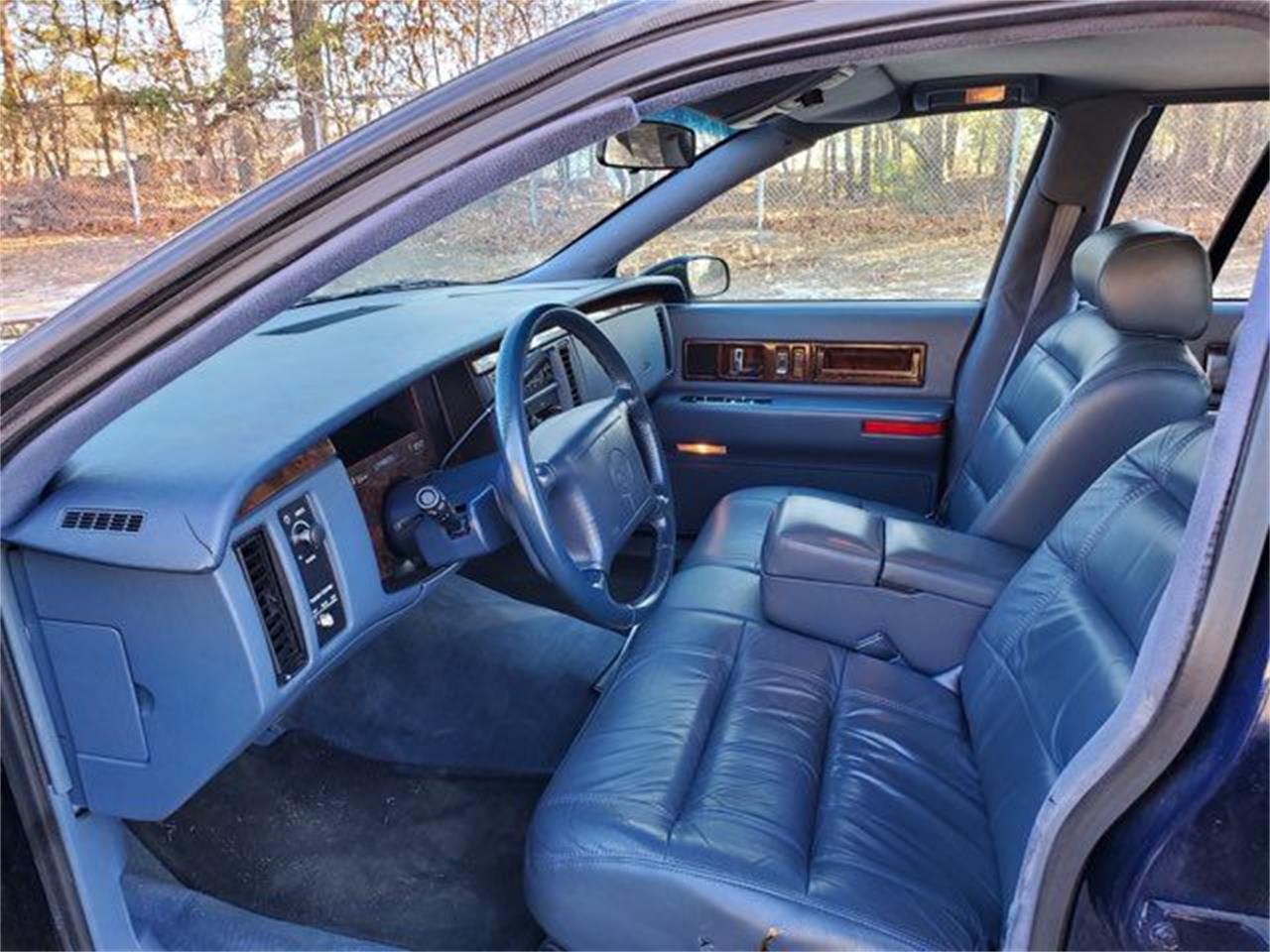 1994 Cadillac Fleetwood for sale in Hope Mills, NC – photo 21