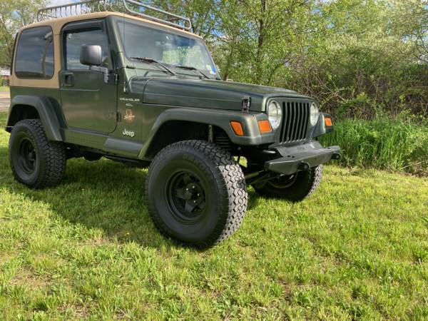 Jeep Wrangler Sahara Edition Clean NO RUST - - by for sale in Other, NH – photo 2