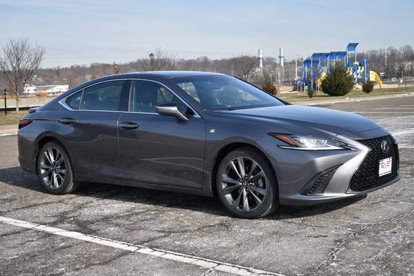 2019 Lexus ES 350 F Sport - - by dealer - vehicle for sale in Great Neck, NY – photo 7