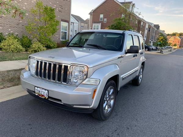 Jeep liberty 4x4 for sale in Waldorf, District Of Columbia – photo 7