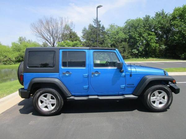 2015 Jeep Wrangler Unlimited Sport 4x4 4dr SUV - - by for sale in Norman, TX – photo 4